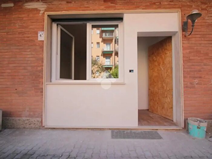 Appartamento bilocale in vendita in Via Bruno Arnaud, Bologna