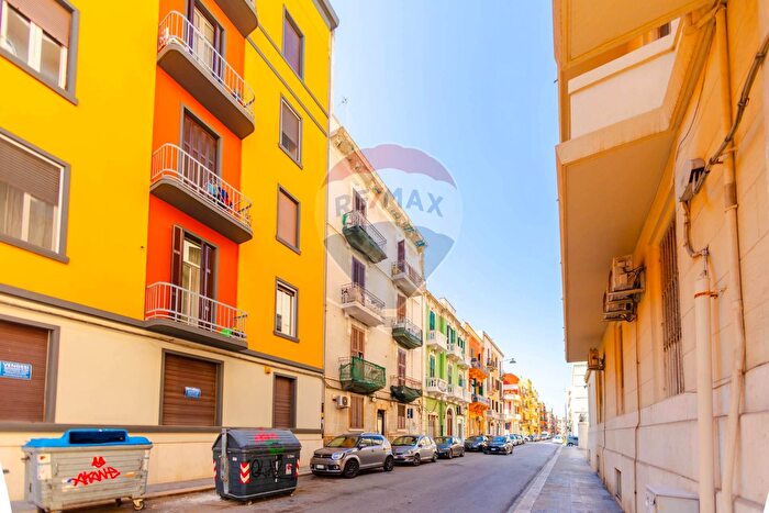 Appartamento trilocale in vendita in Via Dalmazia a, Bari