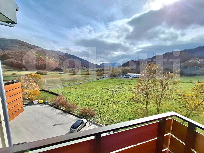 Appartamento bilocale in vendita in Via dellAcqua Savia, Rocca Di Mezzo