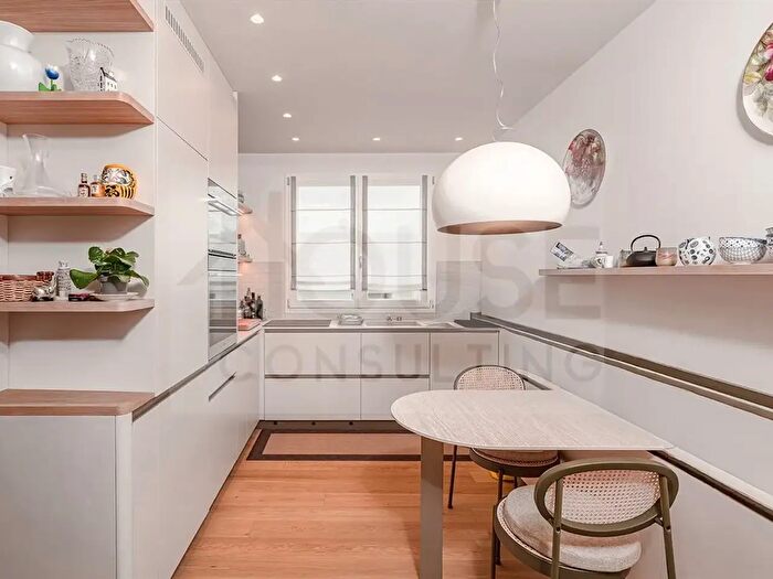 Appartamento bilocale in vendita in Via Vespucci, Villasanta