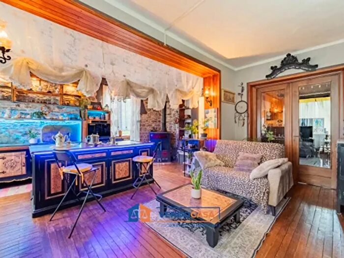 Casa con 6 locali in vendita in Via Giuseppe Mazzini, Rezzo