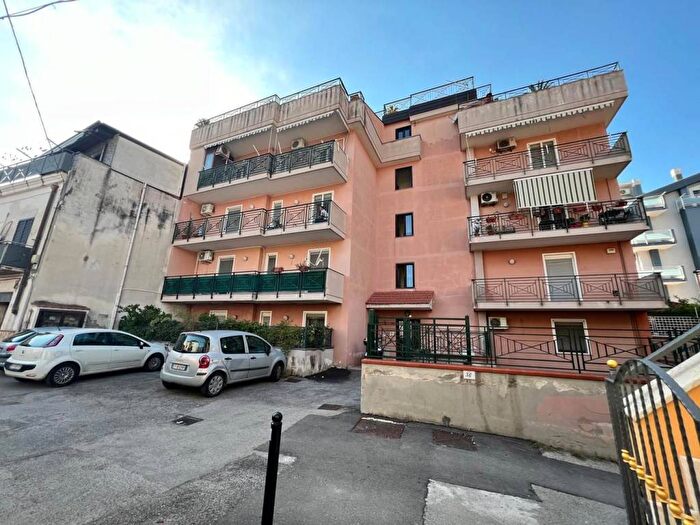 Appartamento trilocale in vendita in Via Marcullo, Centro, Sarno