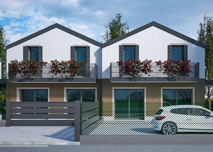 Casa con 6 locali in vendita in via leopardi, Mussolini, Villanova di Camposampiero