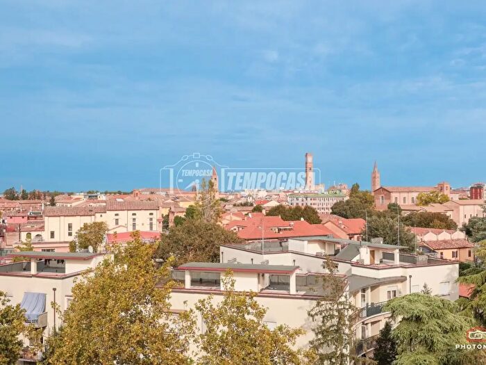 Appartamento con 5 locali in vendita in Forli'