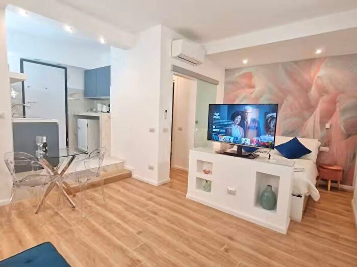 Appartamento monolocale in affitto in Via Antonio Pianella, San Siro, Milano