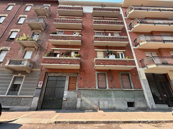 Appartamento trilocale in vendita in Corso Racconigi, Torino