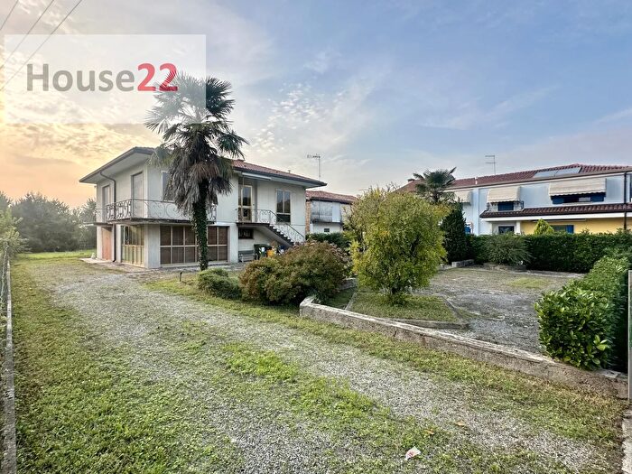 Casa quadrilocale in vendita in Via Roma, Campo San Martino