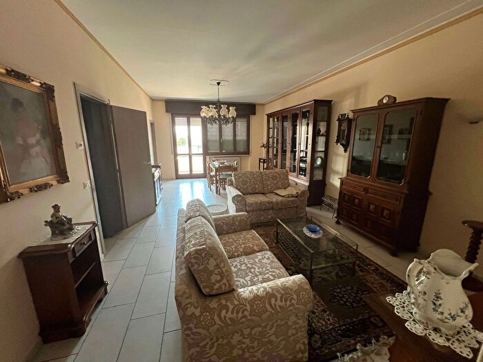 Appartamento trilocale in vendita in Porto Mantovano