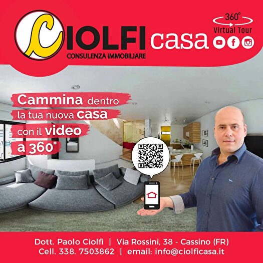 Casa con 15 locali in vendita in Esperia