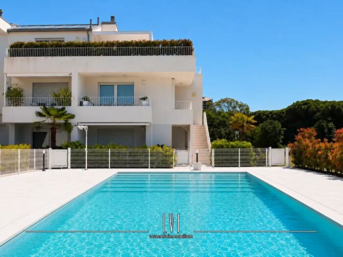 Appartamento trilocale in vendita in Viale Cigno Bianco, Jesolo