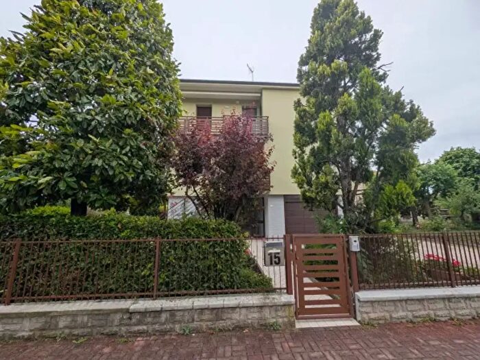 Appartamento trilocale in affitto in San Giovanni In Persiceto