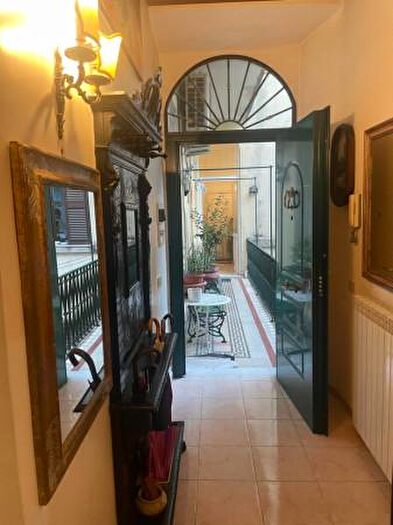 Appartamento trilocale in vendita in Via Principe Amedeo, Roma