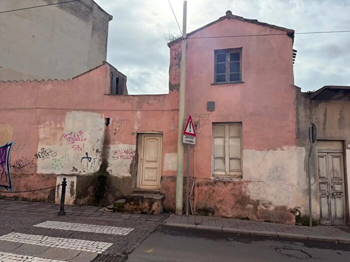 Casa quadrilocale in vendita in Via San Lussorio, Selargius