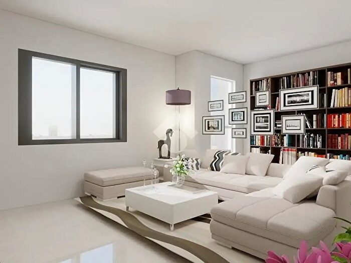 Appartamento con 5 locali in vendita in Viale Tripoli, Rimini