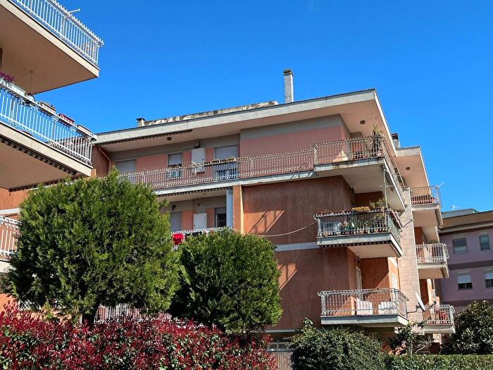Appartamento monolocale in affitto in Via Michelangelo, Centro, Colleferro