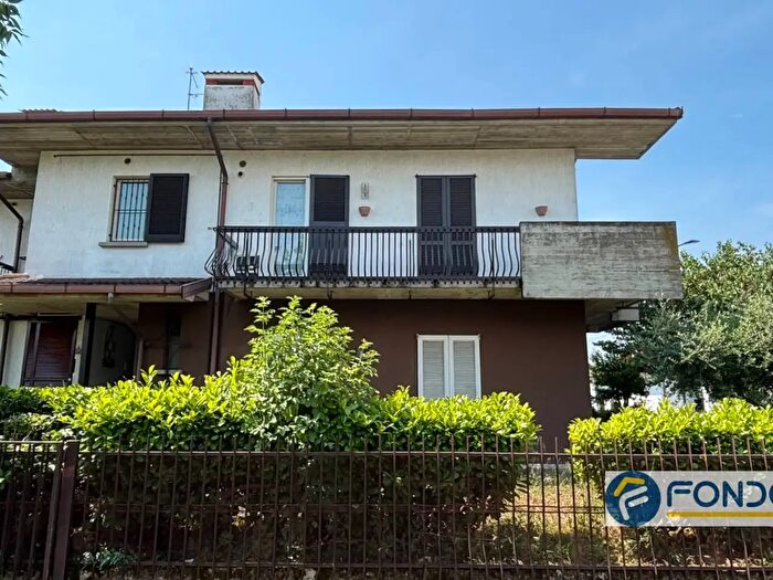 Appartamento con 5 locali in vendita in Via S Francesco, Palazzolo Sull'Oglio