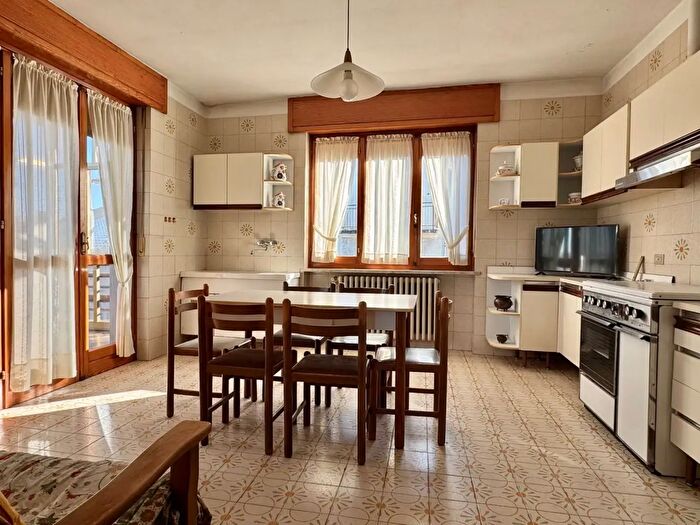 Casa con 5 locali in vendita in Via G Bessone, Villanova Mondovi
