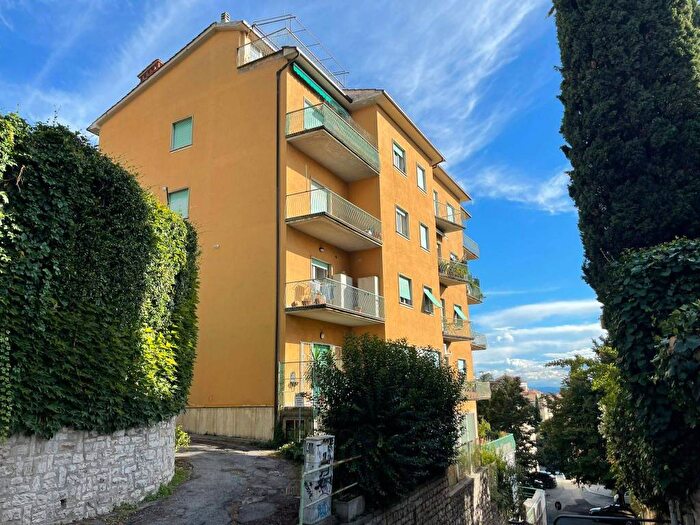 Appartamento quadrilocale in affitto in Via Settembre, Centro, Perugia