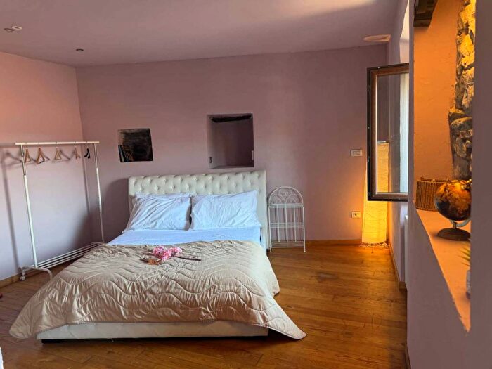 Appartamento bilocale in affitto in Via Venezia, Civenna, Bellagio