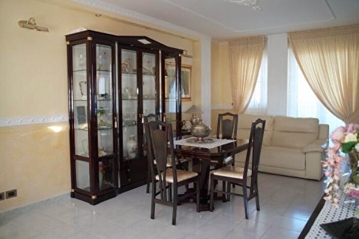 Appartamento quadrilocale in vendita in Viale dei Cappuccini Traversa, Carapelle