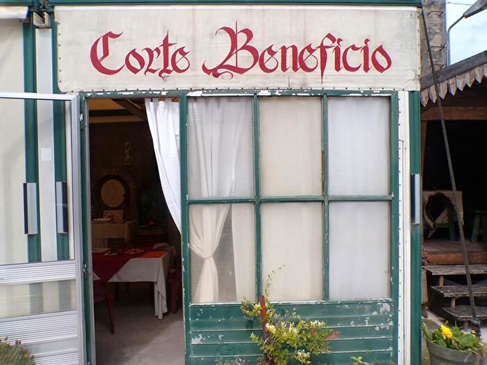 Casa quadrilocale in vendita in Via Beneficio, Copparo