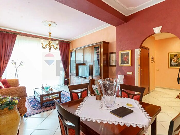 Appartamento quadrilocale in vendita in Via Tommaso Fazello, Catania