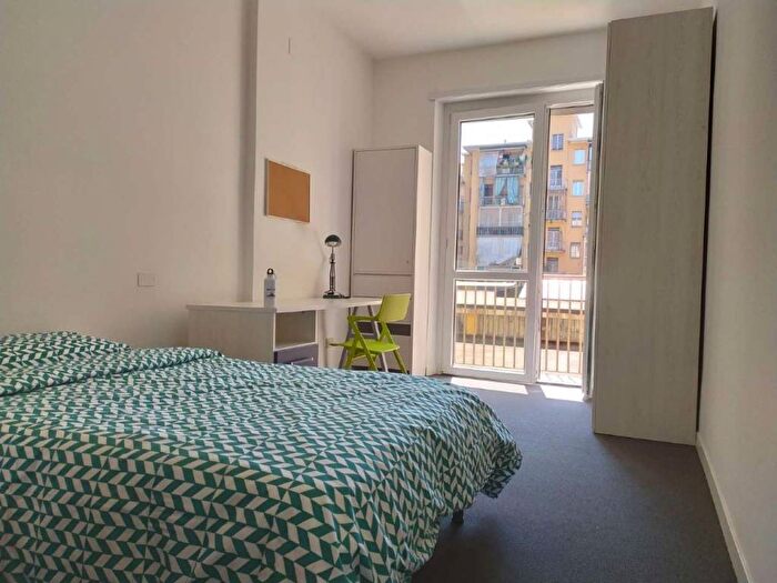 Appartamento con 5 locali in affitto in via MONTI, San Salvario Dante, Torino