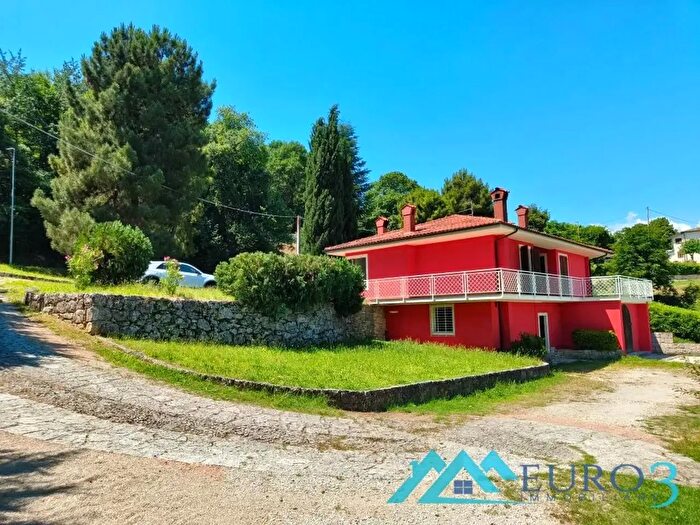 Casa con 7 locali in vendita in San Savino, Ascoli Piceno