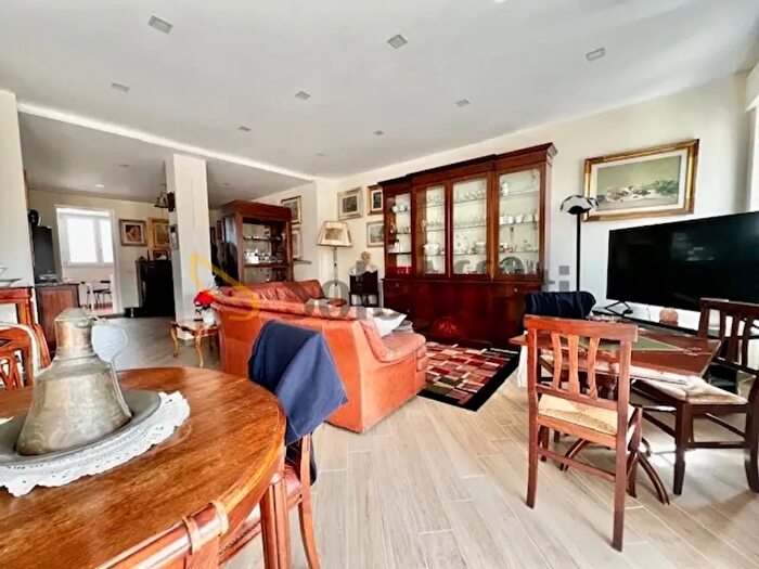 Appartamento trilocale in affitto in Tenente Casale, Bari