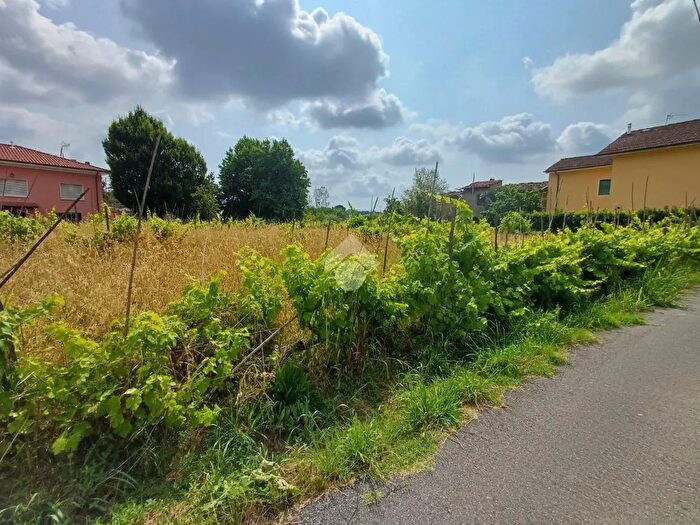 Casa quadrilocale in vendita in Via Fratelli Rosselli, Buggiano