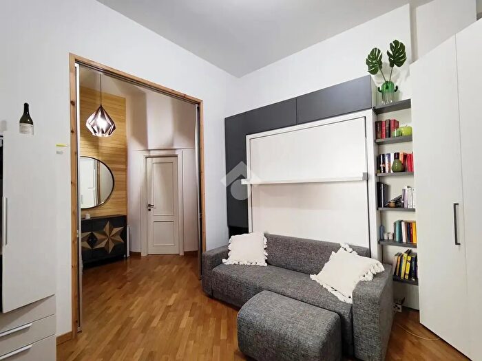 Appartamento monolocale in affitto in CSo di Porta Nuova, Milano