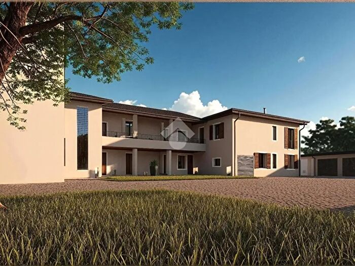 Appartamento trilocale in vendita in Via XXIV Maggio, Campegine