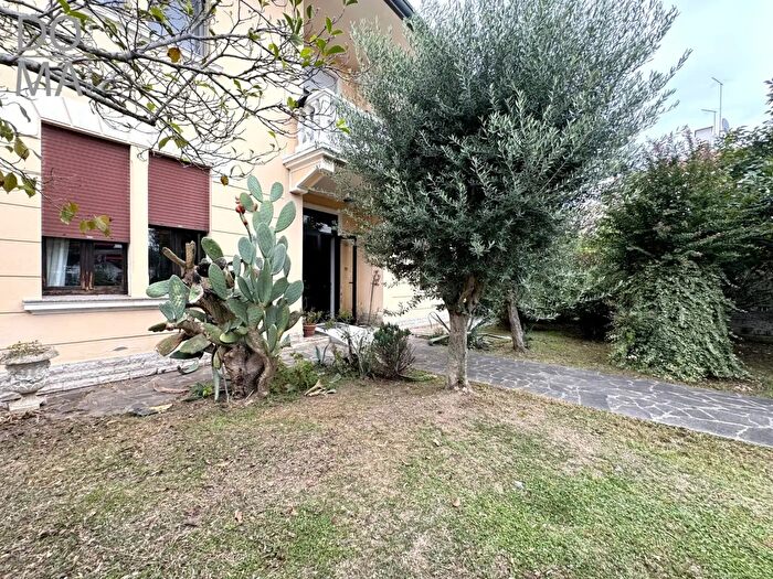 Appartamento quadrilocale in vendita in Porto Viro
