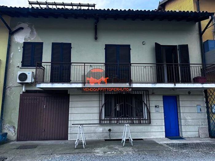 Casa quadrilocale in vendita in Via Balicco, Martinengo