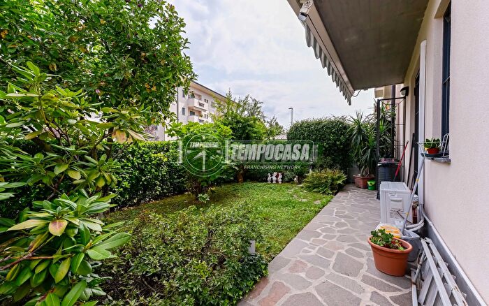 Appartamento bilocale in vendita in Via Sandro Pertini, Vimercate