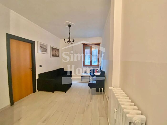 Appartamento trilocale in vendita in Via Cirenaica, Torino