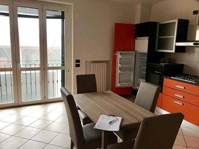 Appartamento bilocale in affitto in Via degli Alpini, Grassobbio