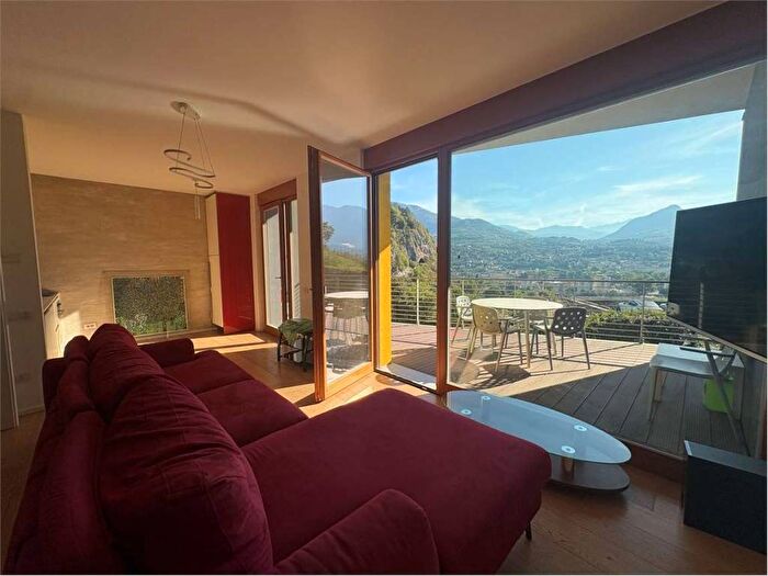Appartamento trilocale in affitto in Piedicastello, Trento