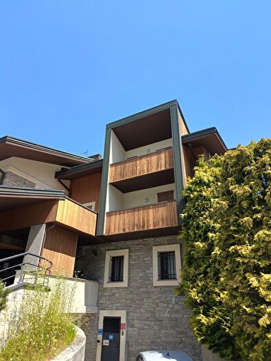 Appartamento con 5 locali in vendita in Via Vanoni, Caspoggio