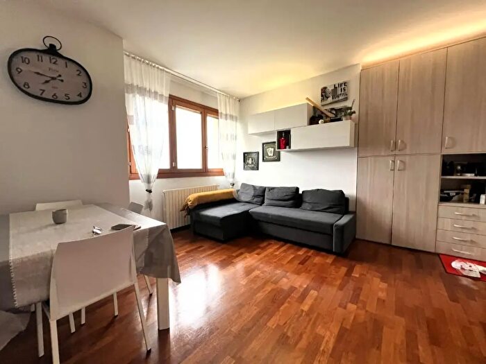 Appartamento trilocale in vendita in Strada Comunale delle Corti, Treviso