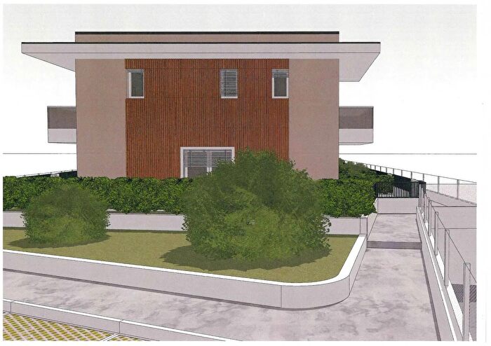 Casa con 6 locali in vendita in Zona Fiorita, Cesena