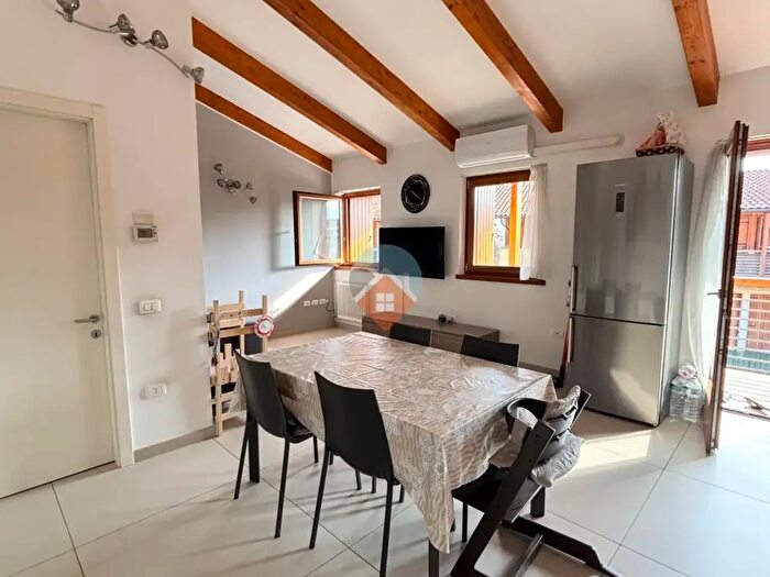 Appartamento quadrilocale in vendita in Villa Lagarina