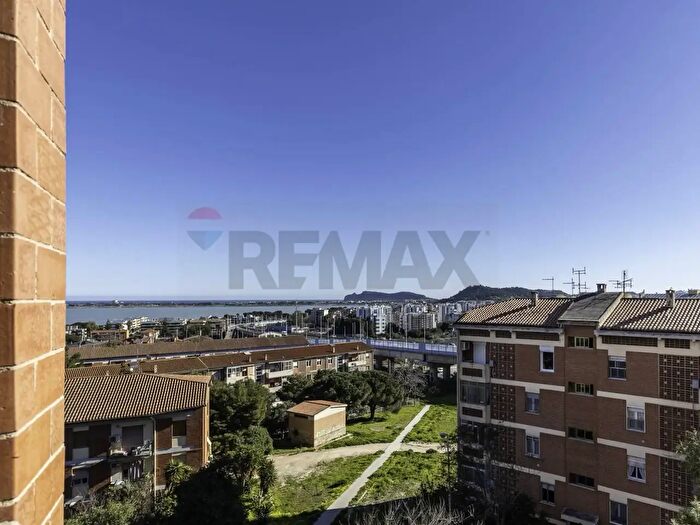 Appartamento quadrilocale in vendita in Piazza Pitagora, Cagliari