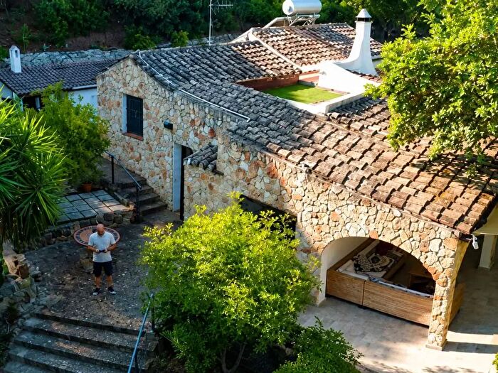 Casa con 5 locali in vendita in Maracalagonis