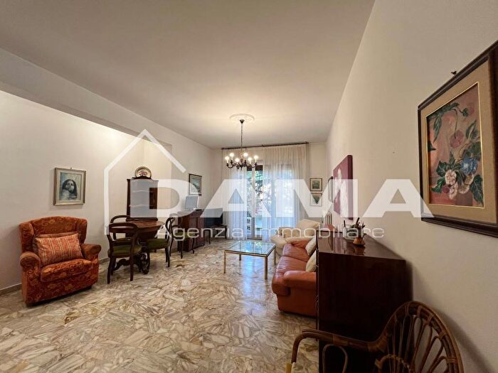 Appartamento con 5 locali in affitto in Spazzoli Medaglie DOro, Forlì