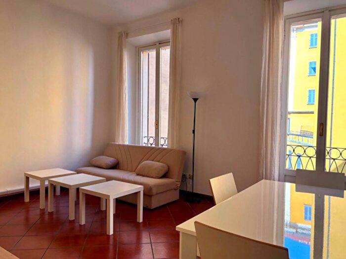 Appartamento bilocale in affitto in Via Carlo Botta, Porta Romana Medaglie d'Oro, Milano