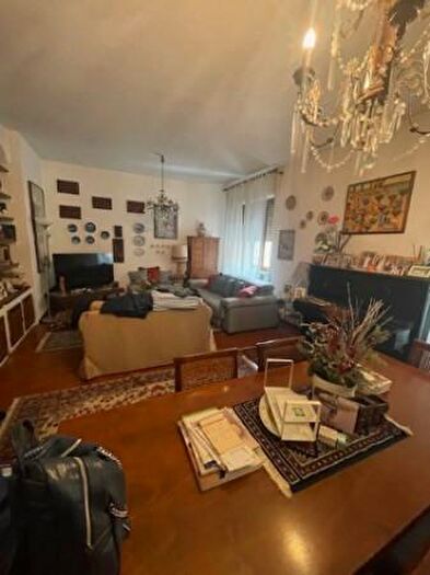 Appartamento con 5 locali in vendita in Via Ugone Visconti, Tortona