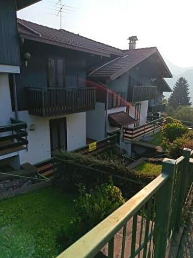 Appartamento trilocale in vendita in Via Redont, Serina