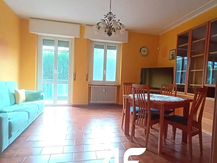 Appartamento trilocale in vendita in Renate