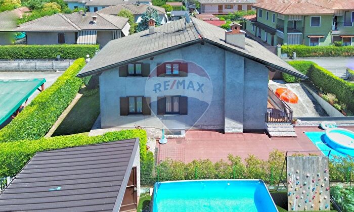 Case in Vendita e in Affitto - 2